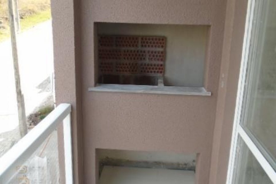 Apartamento com 63m², 2 dormitórios, 1 vaga, no bairro Salgado Filho em Caxias do Sul para Alugar