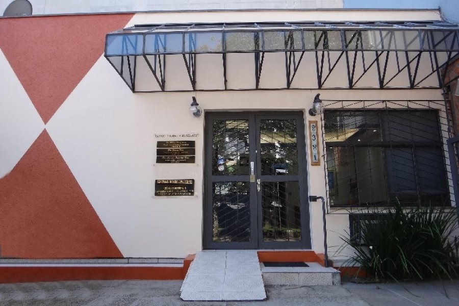 Casa Comercial com 170m², 3 vagas, no bairro São Pelegrino em Caxias do Sul para Alugar