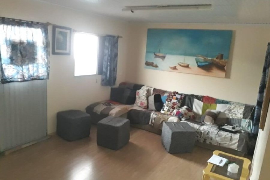 Casa com 192m², 3 dormitórios, 2 vagas, no bairro Fatima em Caxias do Sul para Comprar