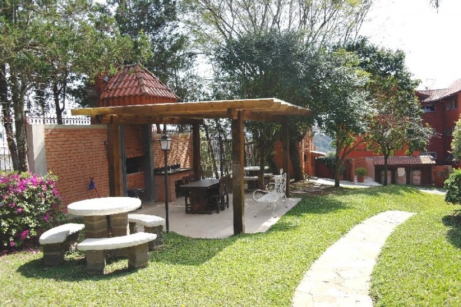 Apto/Cobertura com 299m², 4 dormitórios, 2 vagas, no bairro Madureira em Caxias do Sul para Comprar