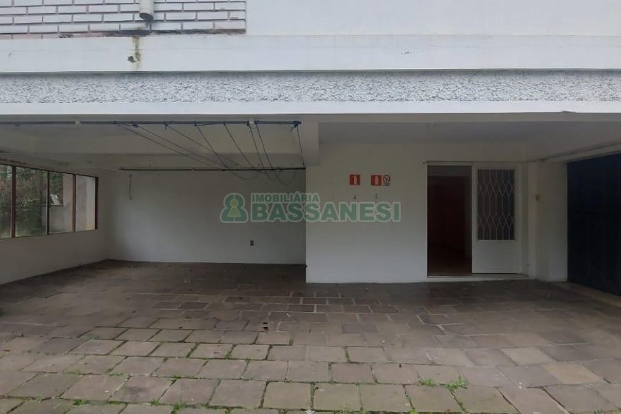 Casa Comercial com 150m², no bairro Madureira em Caxias do Sul para Alugar