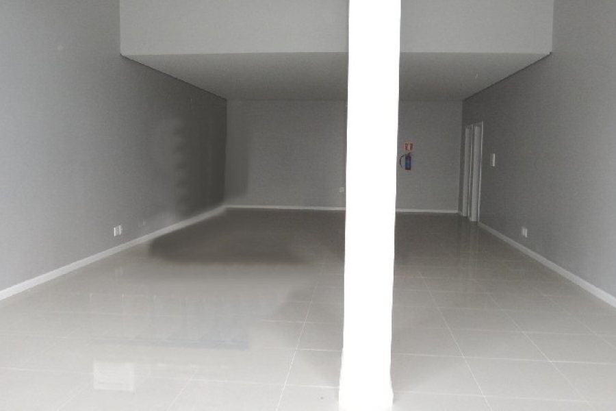 Loja com 95m², no bairro Sagrada Família em Caxias do Sul para Alugar