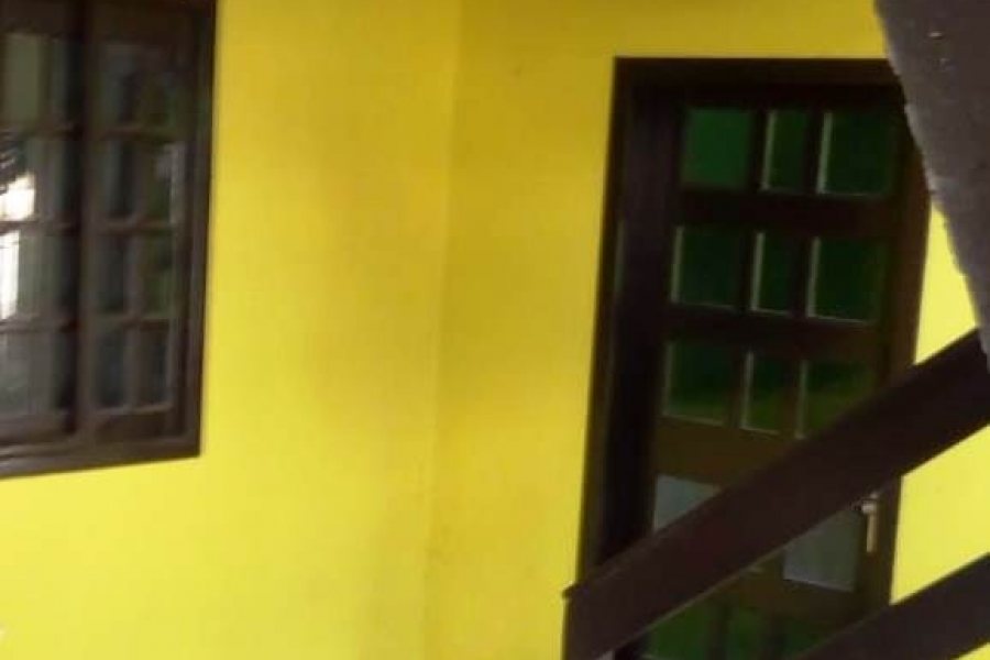 Casa com 190m², 5 dormitórios, 3 vagas, no bairro Mariani em Caxias do Sul para Comprar