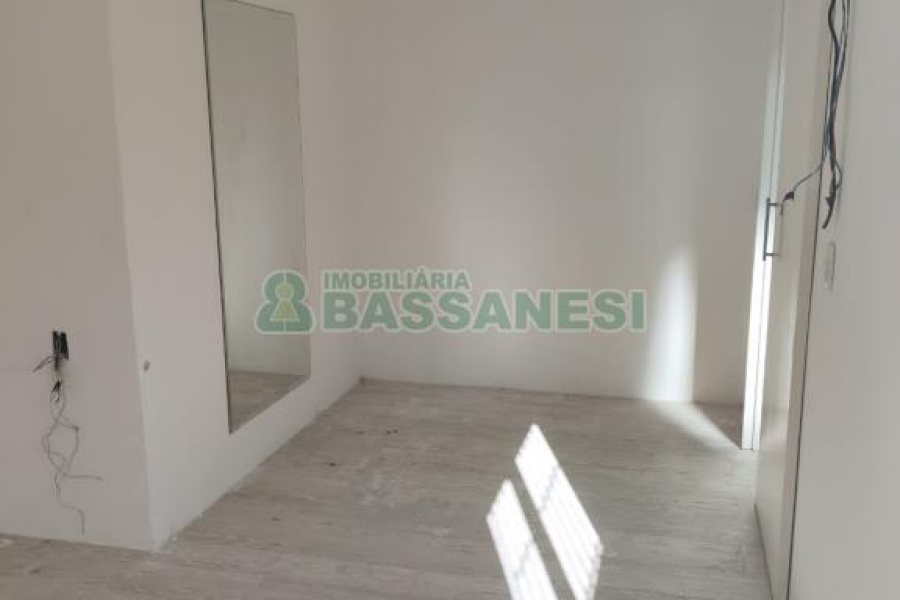 Apartamento com 88m², 2 dormitórios, 2 vagas, no bairro Jardim Eldorado em Caxias do Sul para Comprar