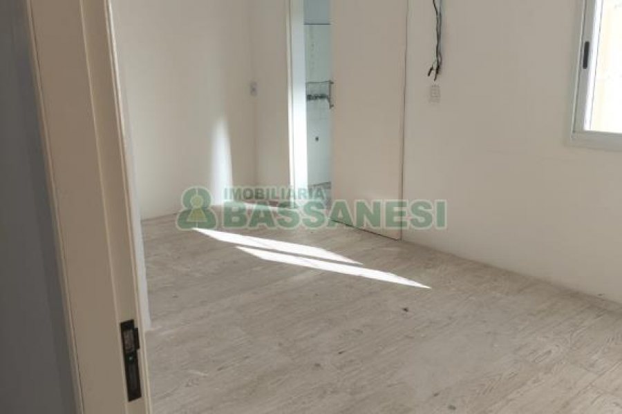 Apartamento com 88m², 2 dormitórios, 2 vagas, no bairro Jardim Eldorado em Caxias do Sul para Comprar