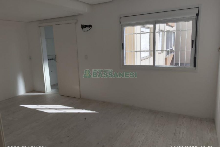 Apartamento com 88m², 2 dormitórios, 2 vagas, no bairro Jardim Eldorado em Caxias do Sul para Comprar