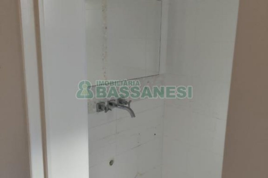 Apartamento com 88m², 2 dormitórios, 2 vagas, no bairro Jardim Eldorado em Caxias do Sul para Comprar