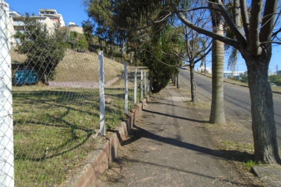 Terreno, no bairro Sanvitto em Caxias do Sul para Comprar