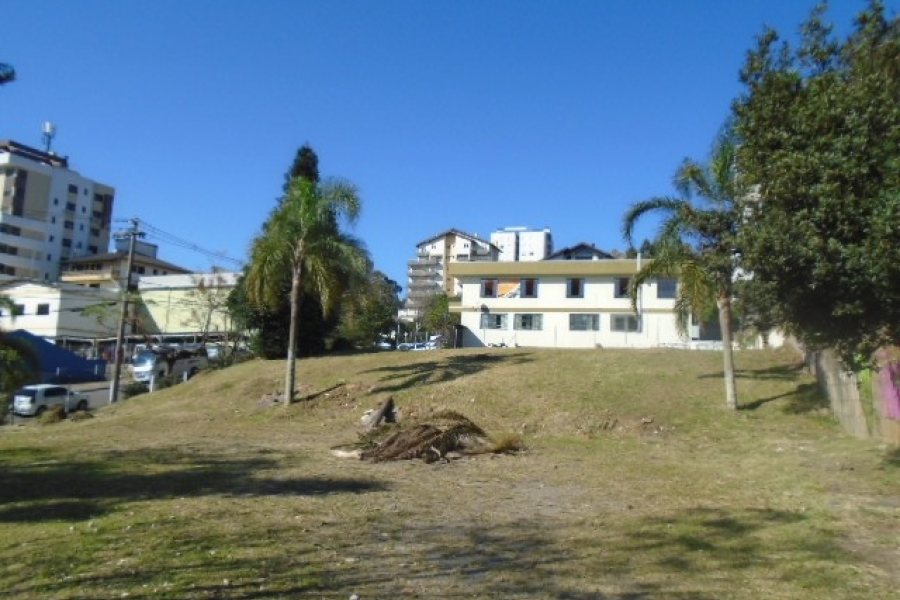 Terreno, no bairro Sanvitto em Caxias do Sul para Comprar