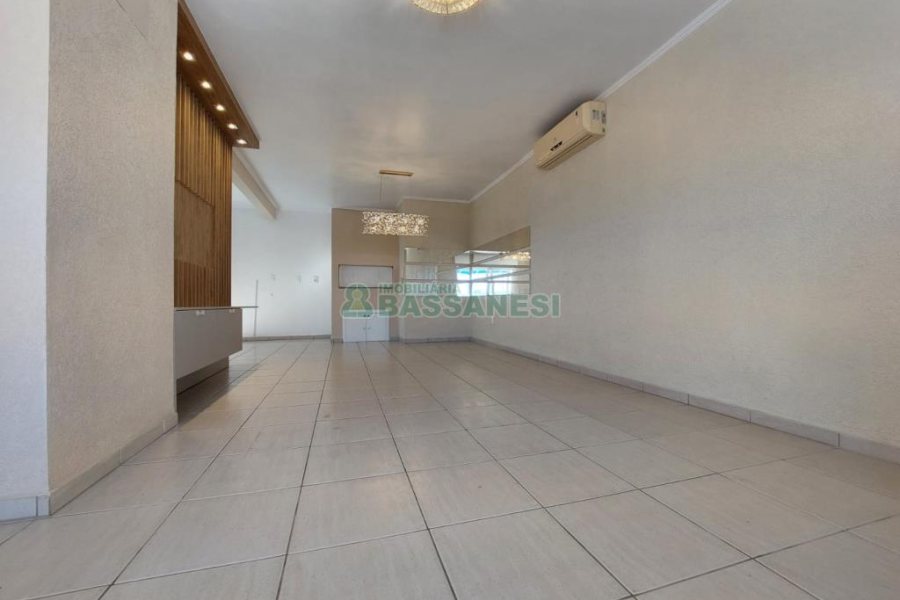 Apto/Cobertura com 95m², 2 dormitórios, 2 vagas, no bairro Pio X em Caxias do Sul para Comprar