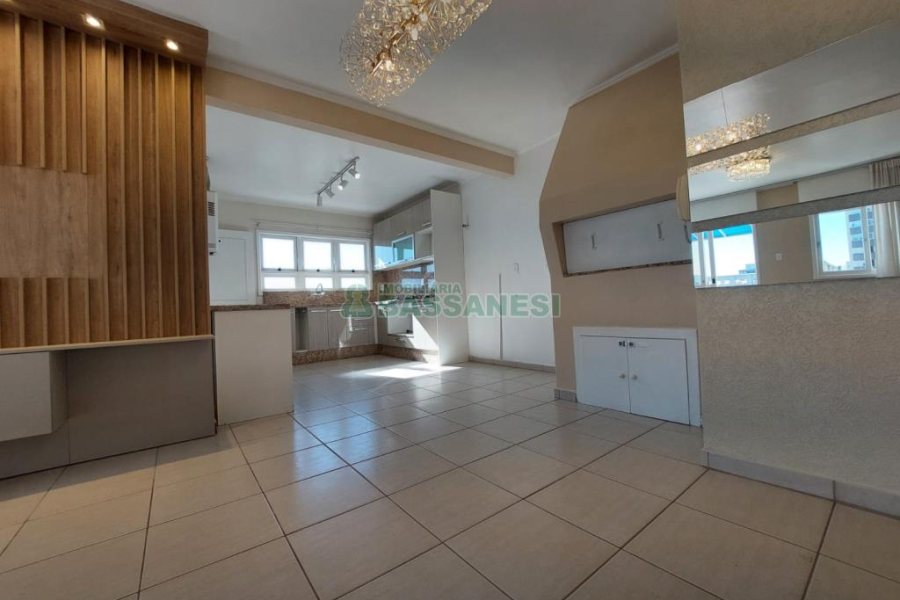 Apto/Cobertura com 95m², 2 dormitórios, 2 vagas, no bairro Pio X em Caxias do Sul para Comprar