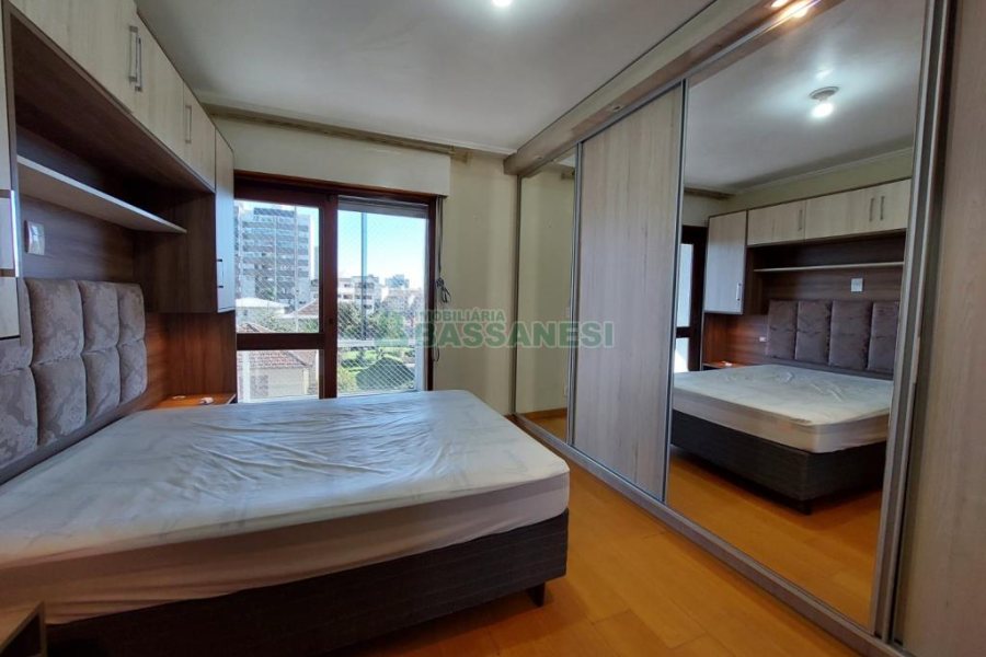 Apto/Cobertura com 95m², 2 dormitórios, 2 vagas, no bairro Pio X em Caxias do Sul para Comprar