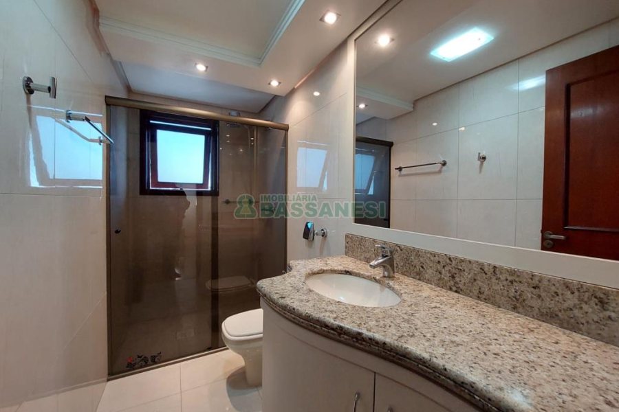 Apto/Cobertura com 95m², 2 dormitórios, 2 vagas, no bairro Pio X em Caxias do Sul para Comprar