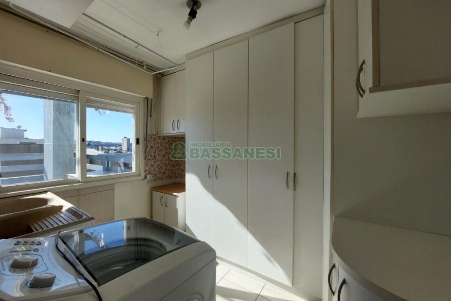 Apto/Cobertura com 95m², 2 dormitórios, 2 vagas, no bairro Pio X em Caxias do Sul para Comprar