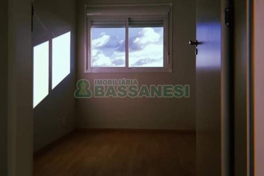 Apartamento com 43m², 2 dormitórios, 1 vaga, no bairro Desvio Rizzo em Caxias do Sul para Alugar