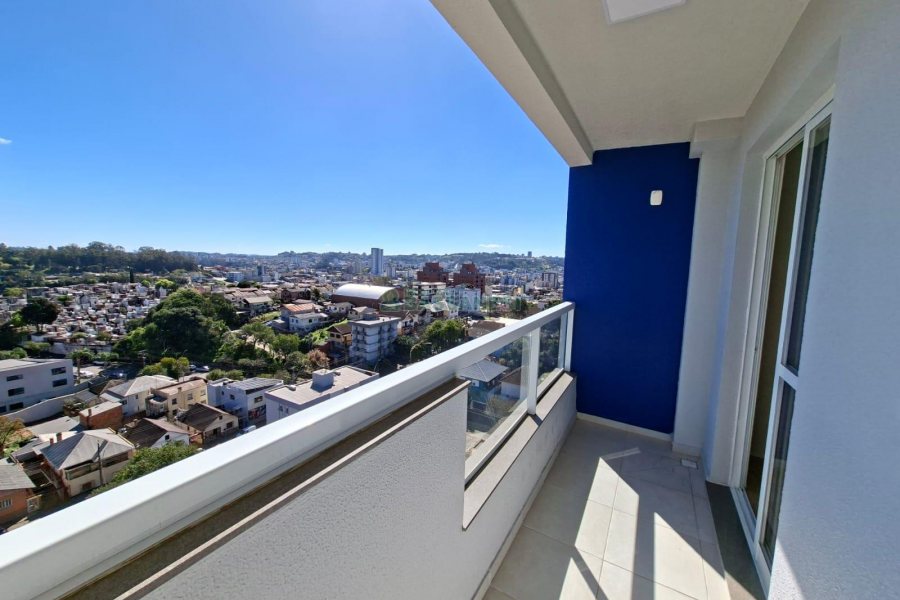 Apartamento com 58m², 2 dormitórios, 1 vaga, no bairro São Pelegrino em Caxias do Sul para Alugar