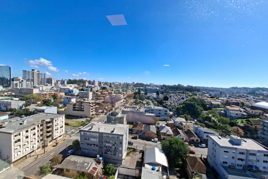 Apartamento com 58m², 2 dormitórios, 1 vaga, no bairro São Pelegrino em Caxias do Sul para Alugar