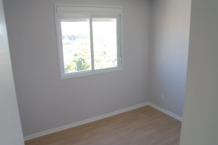 Apartamento com 58m², 2 dormitórios, 1 vaga, no bairro São Pelegrino em Caxias do Sul para Alugar