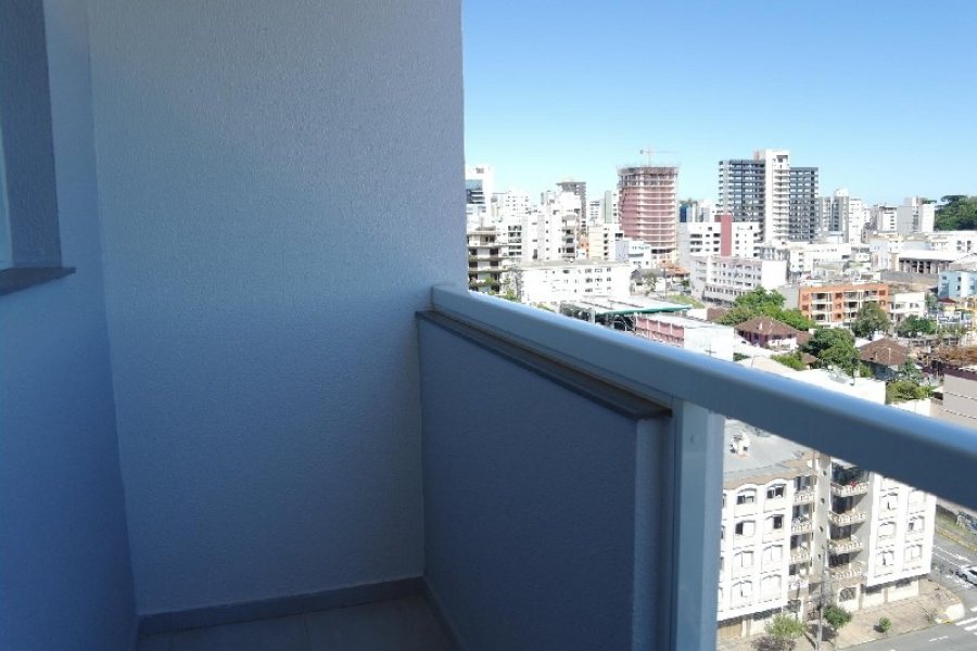 Apartamento com 58m², 2 dormitórios, 1 vaga, no bairro São Pelegrino em Caxias do Sul para Alugar