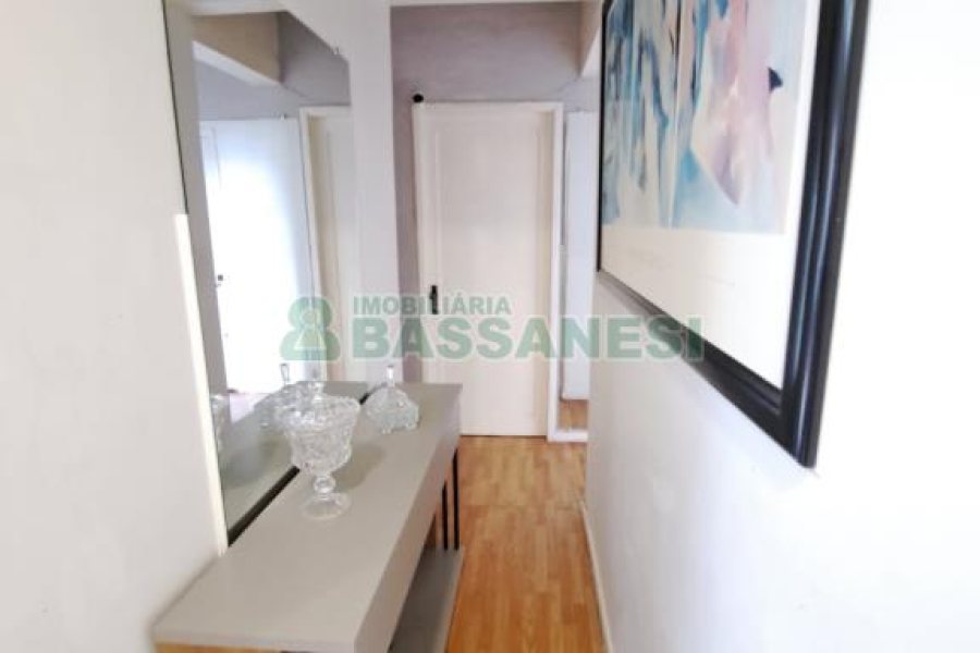 Apartamento com 104m², 3 dormitórios, no bairro Centro em Caxias do Sul para Comprar