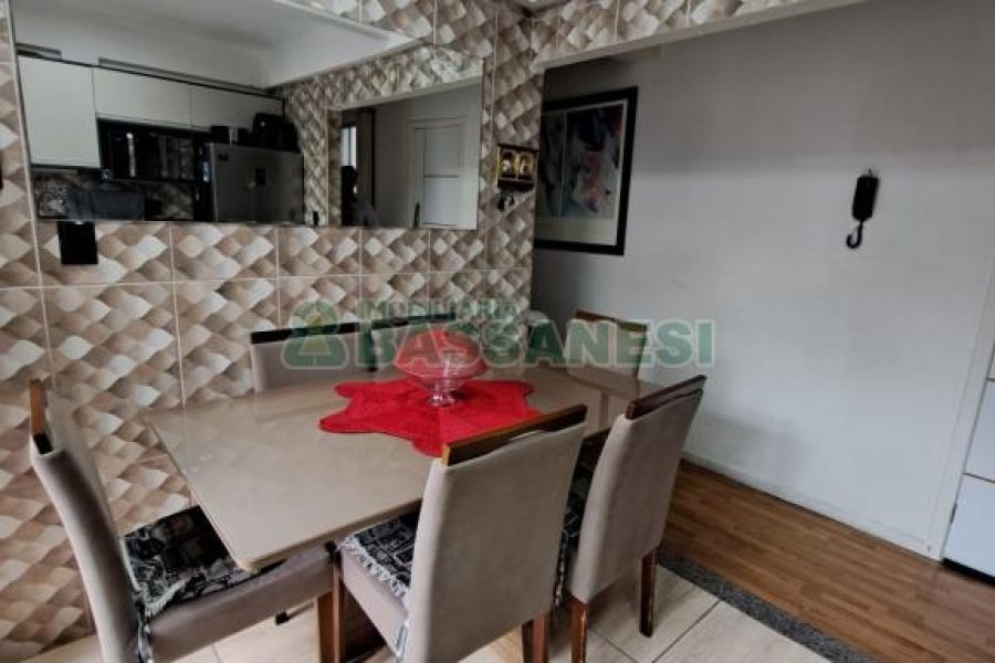 Apartamento com 104m², 3 dormitórios, no bairro Centro em Caxias do Sul para Comprar
