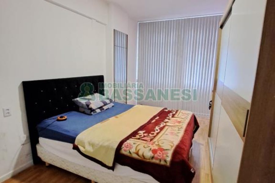 Apartamento com 104m², 3 dormitórios, no bairro Centro em Caxias do Sul para Comprar