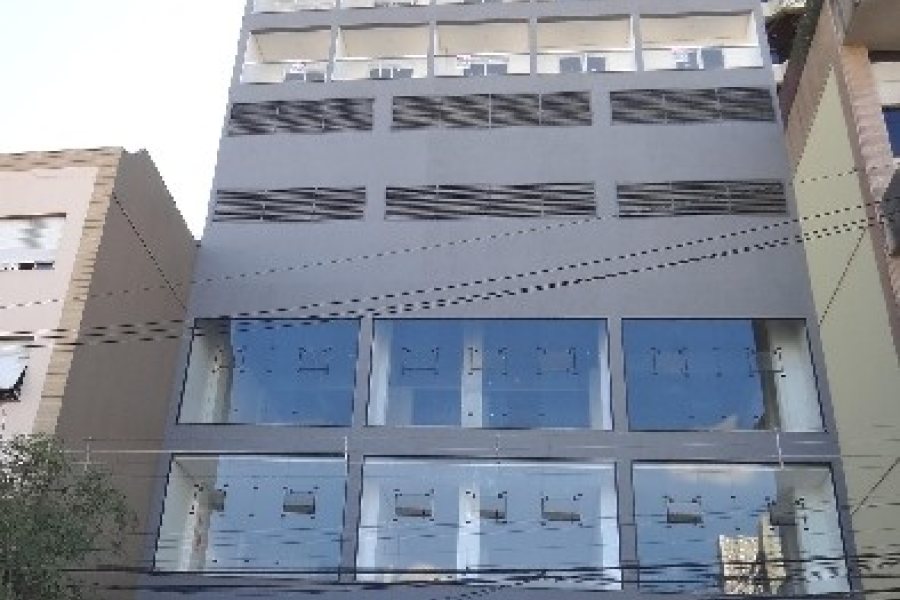 Sala com 161m², 1 vaga, no bairro Pio X em Caxias do Sul para Alugar