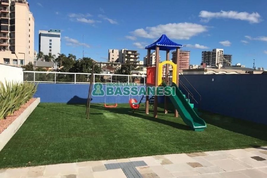 Apartamento com 58m², 2 dormitórios, 1 vaga, no bairro São Pelegrino em Caxias do Sul para Alugar