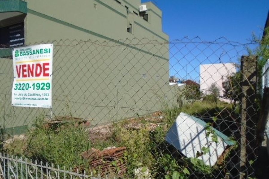 Terreno, no bairro Rio Branco em Caxias do Sul para Comprar