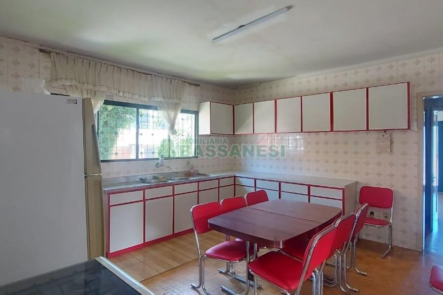 Casa com 126m², 3 dormitórios, 1 vaga, no bairro Sagrada Família em Caxias do Sul para Alugar