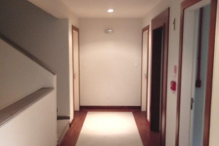 Predio com 1850m², no bairro Centro em Caxias do Sul para Comprar