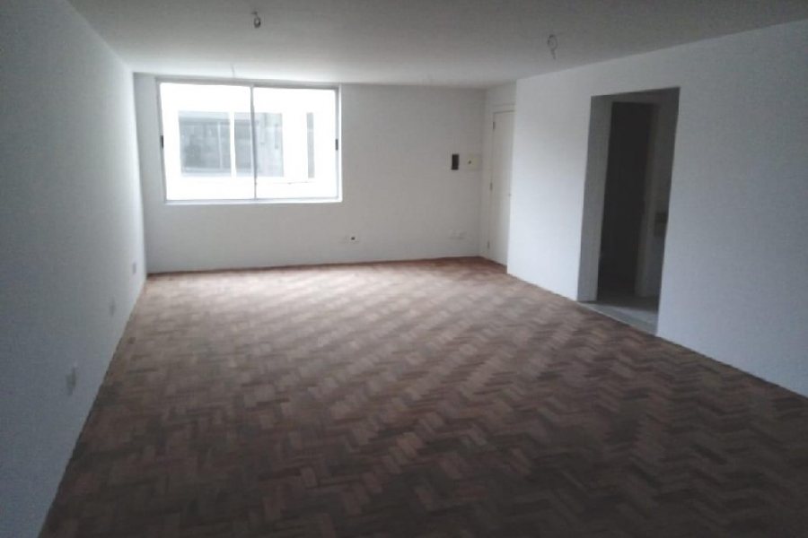Predio com 1850m², no bairro Centro em Caxias do Sul para Comprar