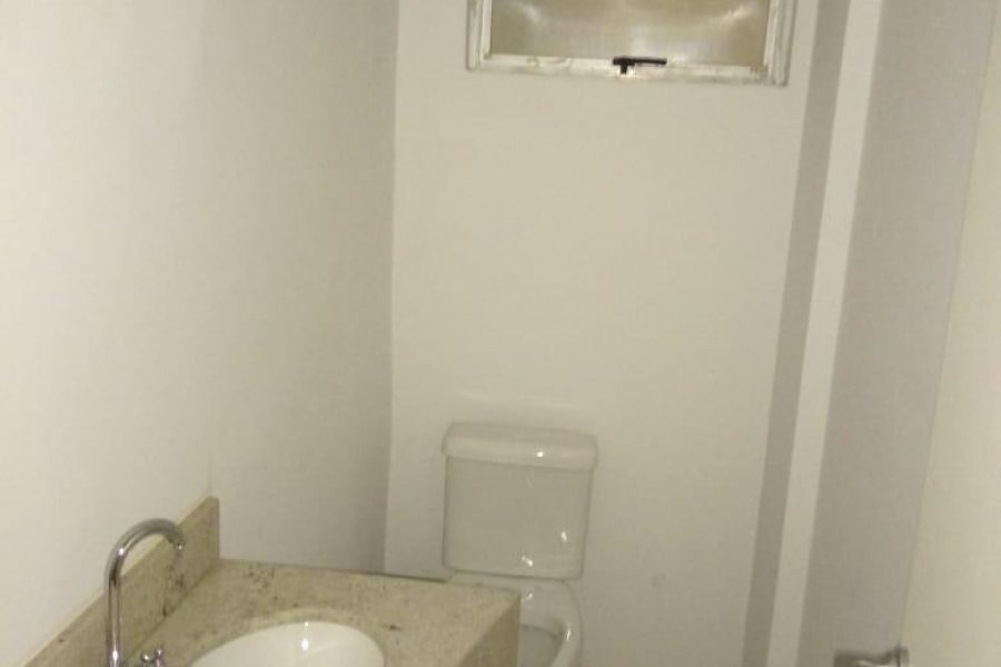 Predio com 1850m², no bairro Centro em Caxias do Sul para Comprar