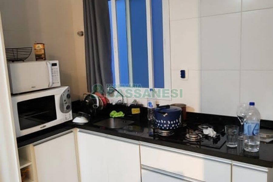 Apartamento com 62m², 2 dormitórios, 1 vaga, no bairro Vinhedos em Caxias do Sul para Alugar