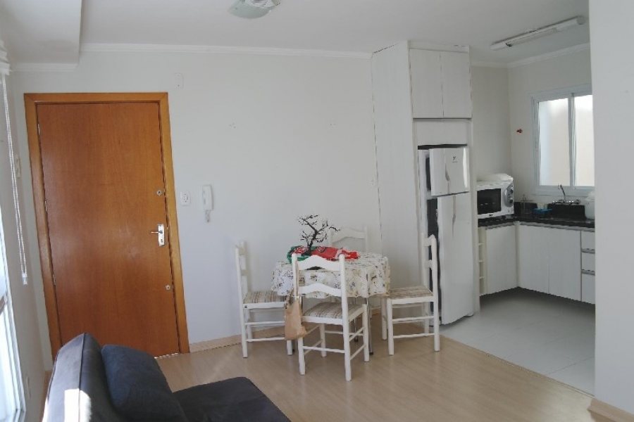Apartamento com 62m², 2 dormitórios, 1 vaga, no bairro Vinhedos em Caxias do Sul para Alugar