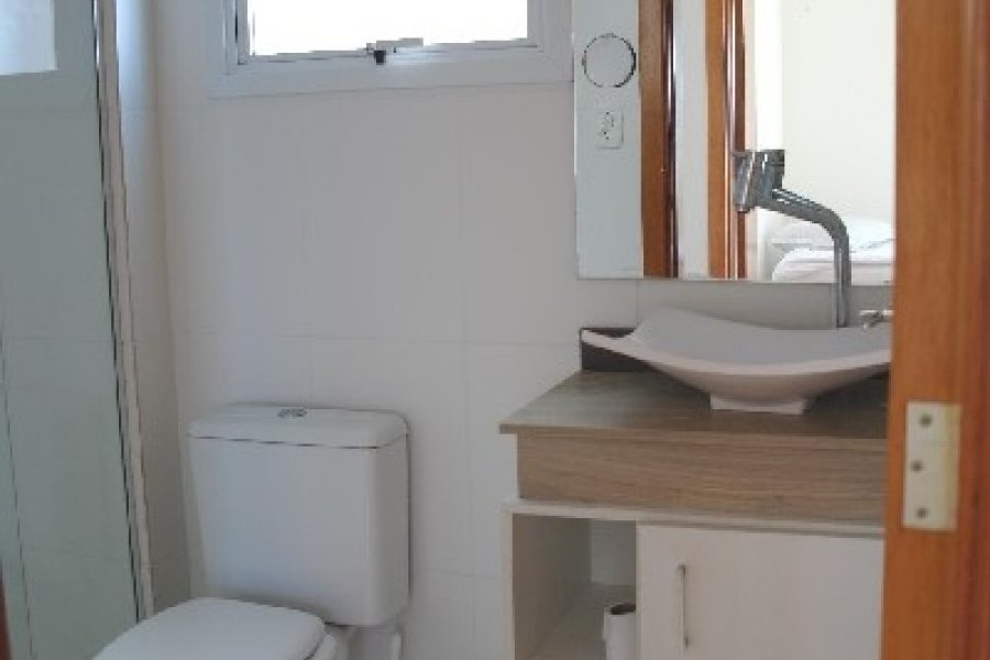 Apartamento com 62m², 2 dormitórios, 1 vaga, no bairro Vinhedos em Caxias do Sul para Alugar