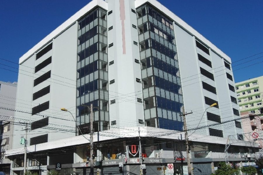 Box com 12m², no bairro São Pelegrino em Caxias do Sul para Alugar