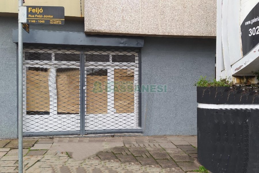 Loja com 140m², 1 vaga, no bairro São Pelegrino em Caxias do Sul para Alugar