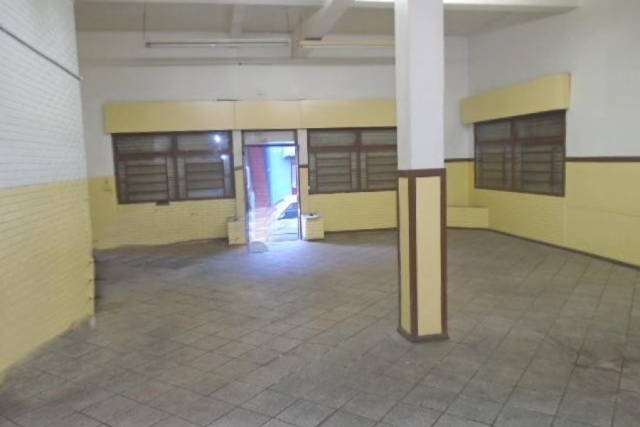 Loja com 159m², no bairro São Pelegrino em Caxias do Sul para Alugar