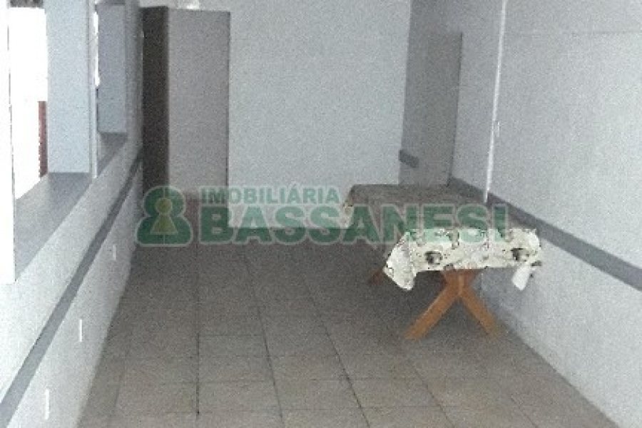 Loja com 367m², no bairro Centro em Caxias do Sul para Comprar