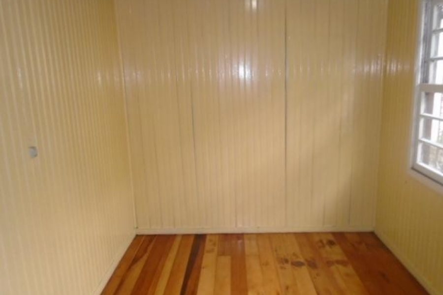 Casa com 100m², 3 dormitórios, 2 vagas, no bairro Bela Vista em Caxias do Sul para Comprar