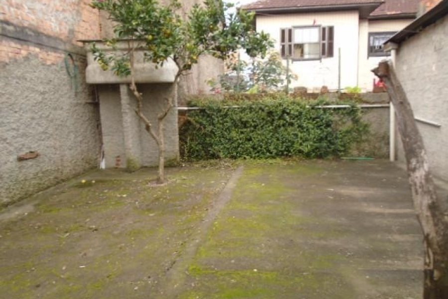 Casa com 100m², 3 dormitórios, 2 vagas, no bairro Bela Vista em Caxias do Sul para Comprar