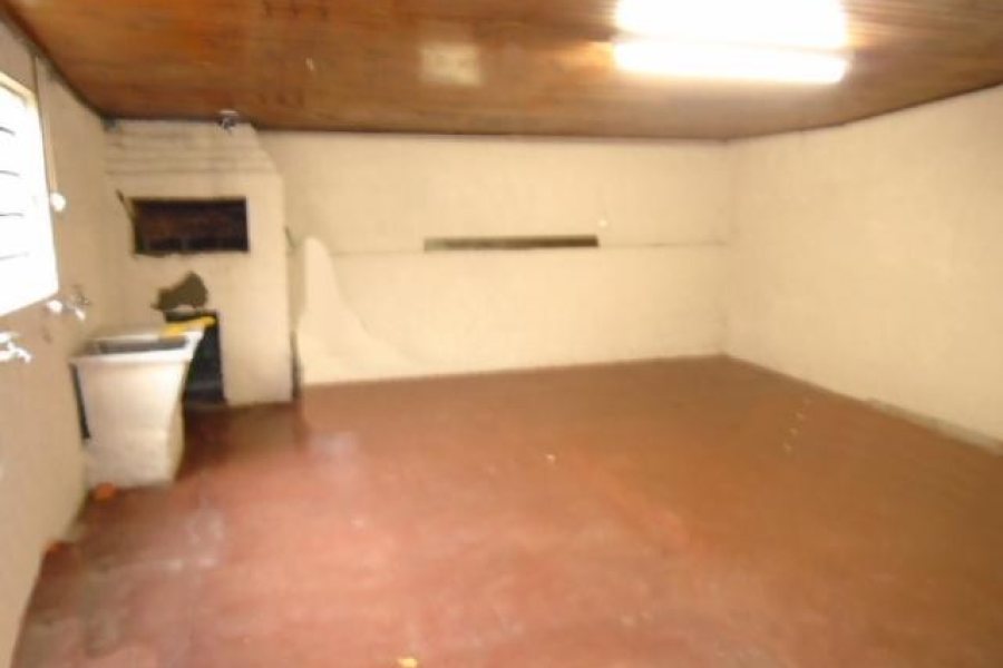 Casa com 100m², 3 dormitórios, 2 vagas, no bairro Bela Vista em Caxias do Sul para Comprar