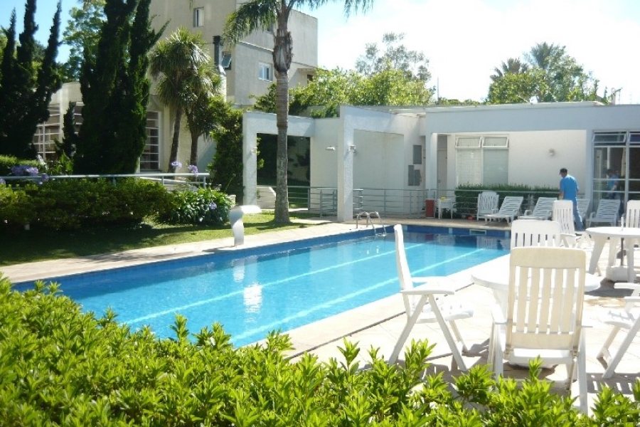 Apartamento com 110m², 3 dormitórios, 2 vagas, no bairro Lourdes em Caxias do Sul para Comprar