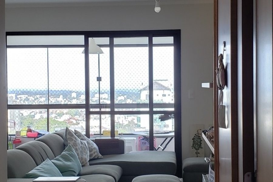 Apartamento com 110m², 3 dormitórios, 2 vagas, no bairro Lourdes em Caxias do Sul para Comprar