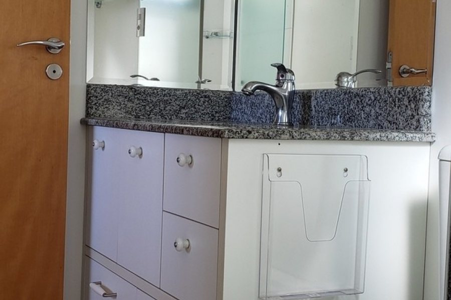 Apartamento com 110m², 3 dormitórios, 2 vagas, no bairro Lourdes em Caxias do Sul para Comprar