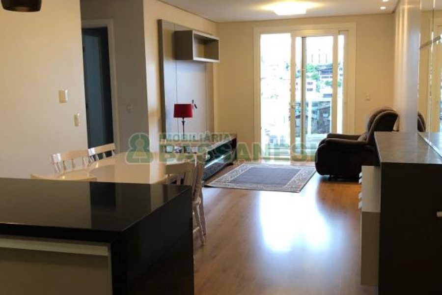 Apto Mobiliado com 80m², 2 dormitórios, 2 vagas, no bairro Panazzolo em Caxias do Sul para Alugar