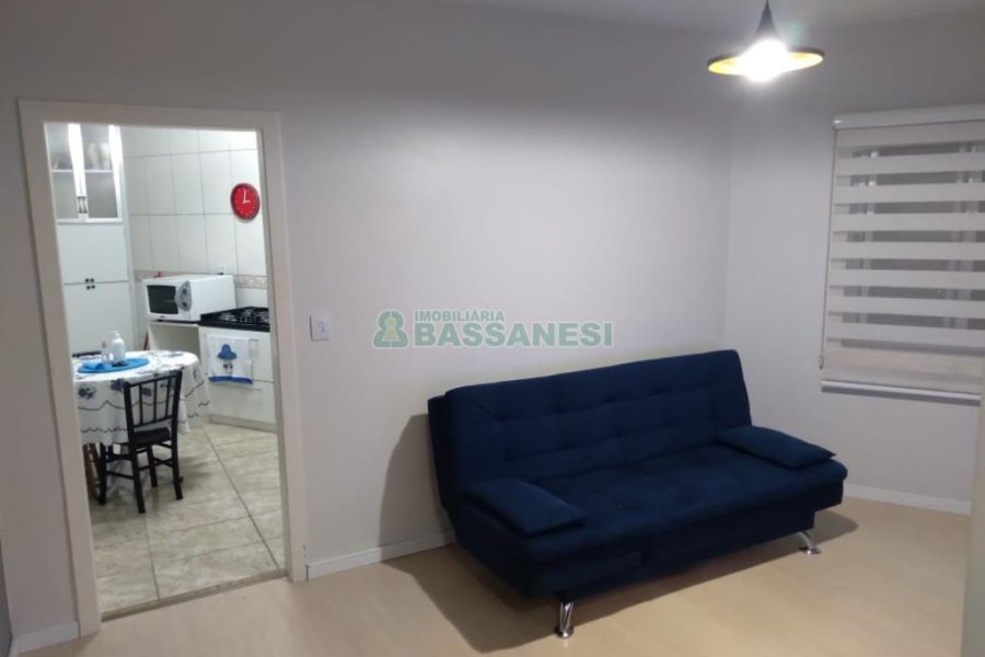 Apartamento com 53m², 1 dormitório, 1 vaga, no bairro Cinqüentenário em Caxias do Sul para Comprar