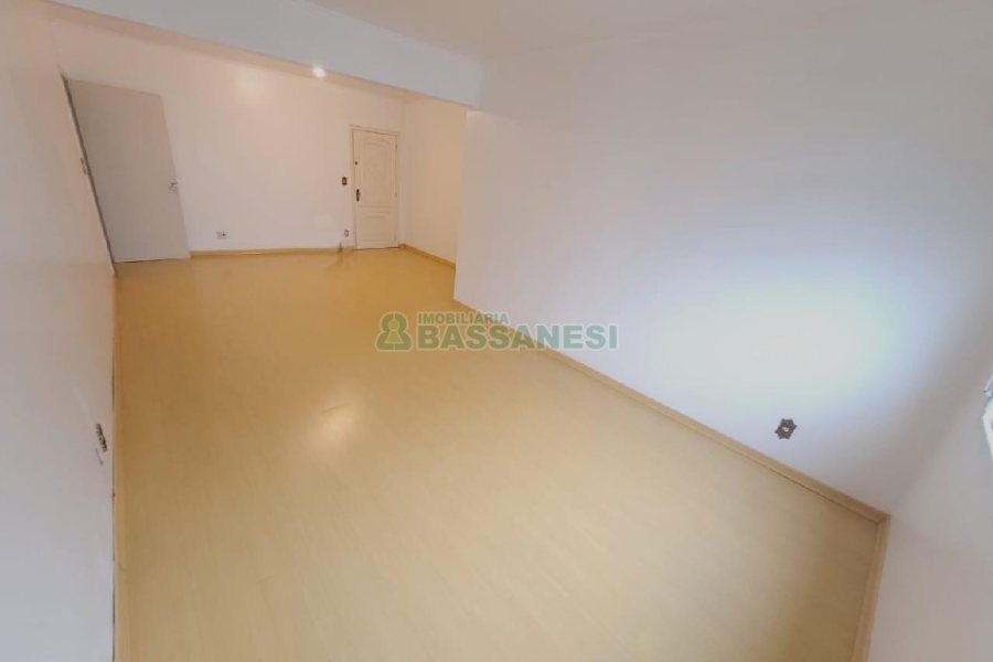 Apartamento com 116m², 2 dormitórios, 1 vaga, no bairro Centro em Caxias do Sul para Comprar