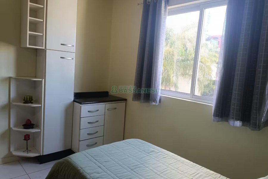 Apartamento com 42m², 1 dormitório, 1 vaga, no bairro Lourdes em Caxias do Sul para Alugar